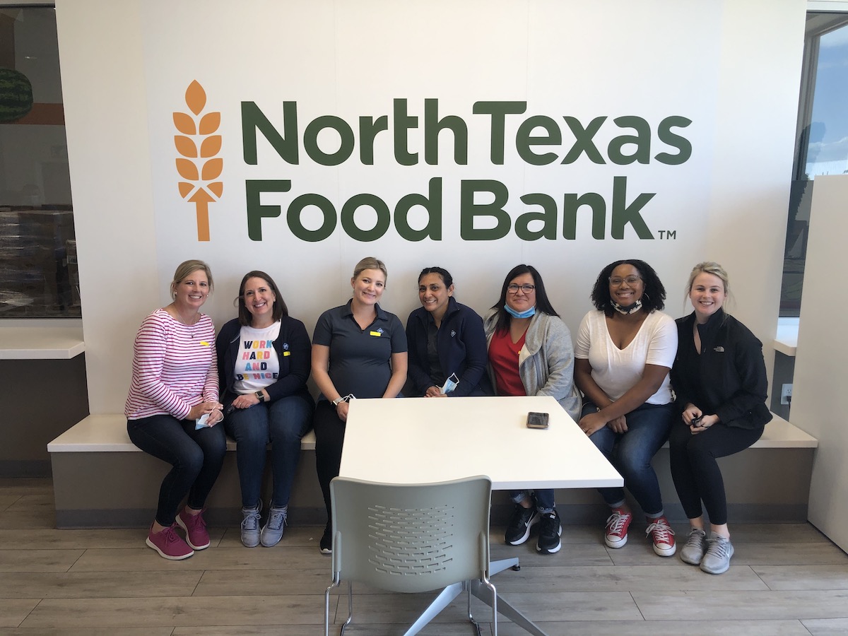North Texas Food Bank team volunteers